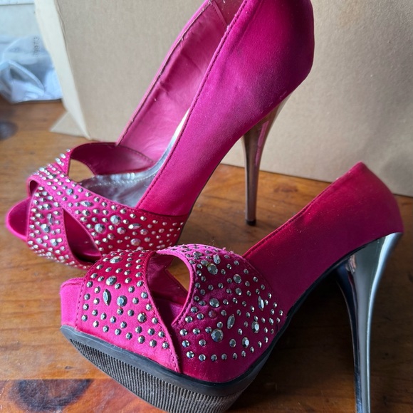 Deb Stiletto Heels Hot Pink Size 7 - Picture 2 of 11